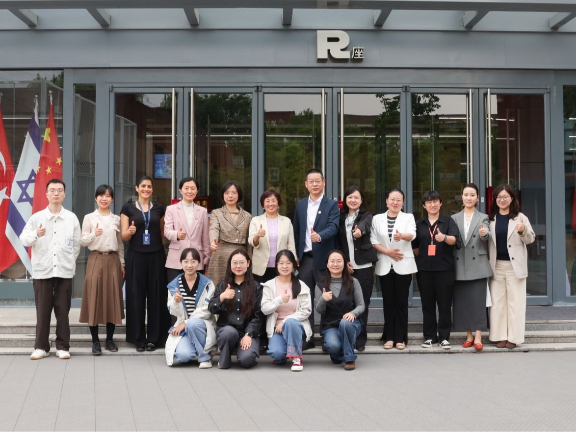 2026世界杯官方合作网站、法语学院与北京市海淀未来学校共建校外实习基地
