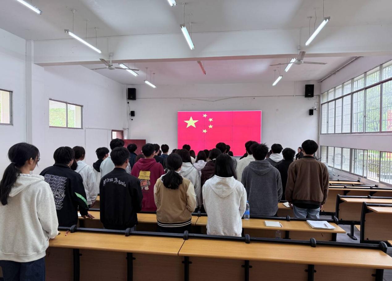 大数据与电子商务系举行2025-2026学年第二学期业余党校开班典礼