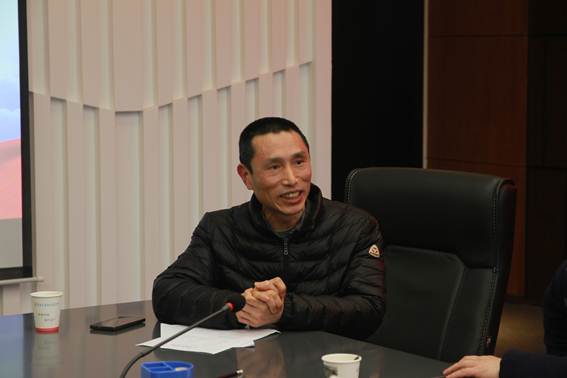 说明: 2018年度组织生活会-群众代表参会并发言(2019